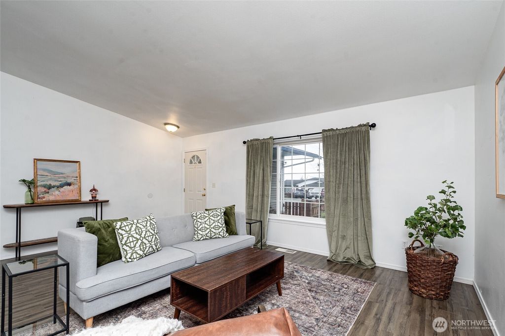 Photo of 6185 Pacific Heights Drive, Ferndale, WA 98248 (MLS # 2475041)