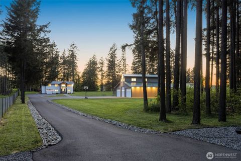 28425 160th Avenue SE Covington WA 98042