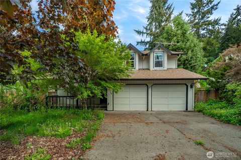 Photo of 1911 154th Street Ct E, Tacoma, WA 98445 (MLS # 2519161)