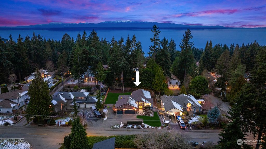 Photo of 16034 68th Avenue W, Edmonds, WA 98026 (MLS # 2188698)