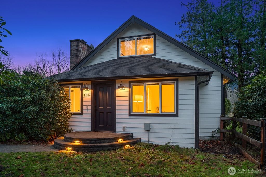 Photo of 1107 NW 14th Street, North Bend, WA 98045 (MLS # 2466066)