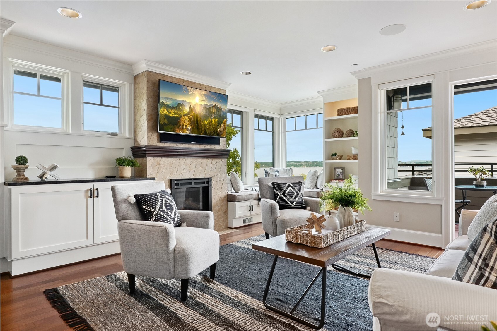 506 Lakeside Avenue S W1