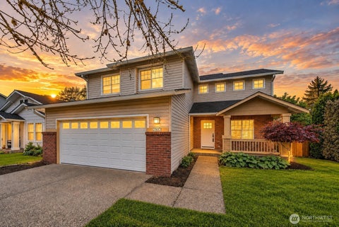 Photo of 2807 V Court SE, Auburn, WA 98002 (MLS # 2579659)