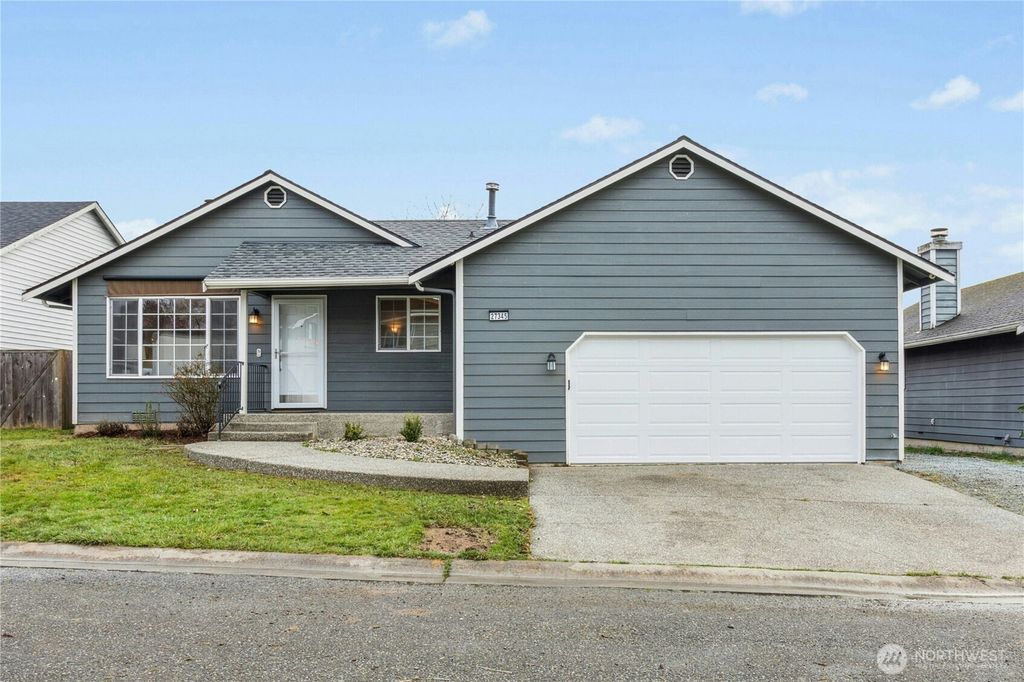 Photo of 27345 Country Place NW, Stanwood, WA 98292 (MLS # 2336578)