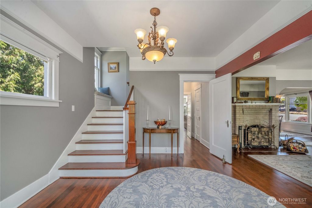 Photo of 1721 N Steele Street, Tacoma, WA 98406 (MLS # 2464404)