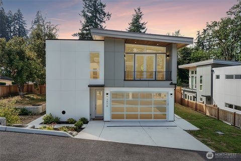Photo of 3978 162nd Place SE, Bellevue, WA 98006 (MLS # 2554664)