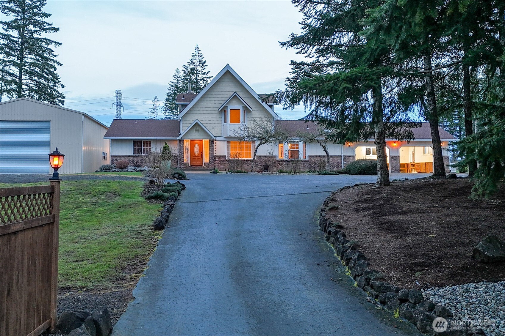 1911 E Island Lake Drive