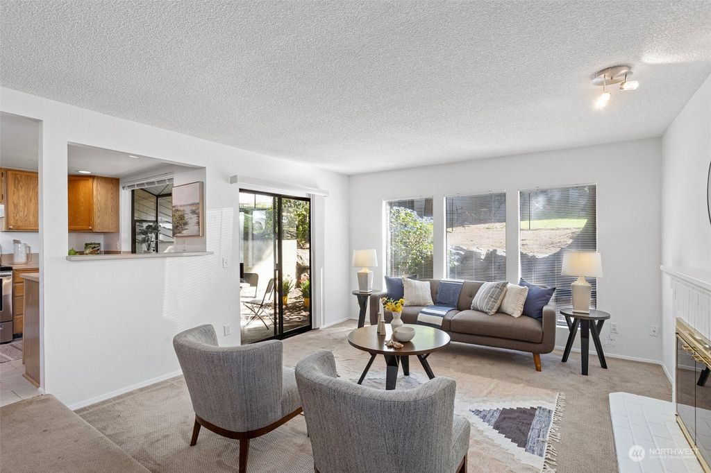 Photo of 130 SW 116th Street #F13, Seattle, WA 98146 (MLS # 2243285)