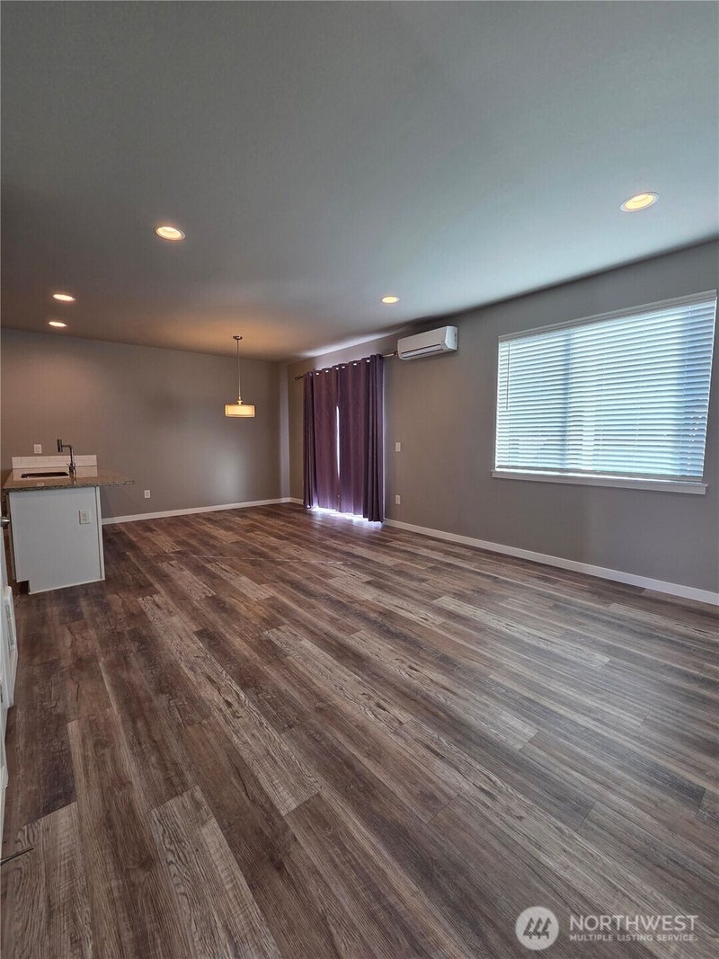 202 Scott Street A&B