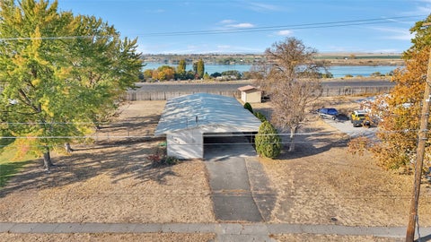 Photo of 131 Schilling Drive, Moses Lake, WA 98837 (MLS # 2597081)
