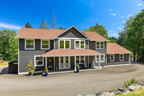 Photo of 8115 64th Street Ct NW, Gig Harbor, WA 98335 (MLS # 2469383)