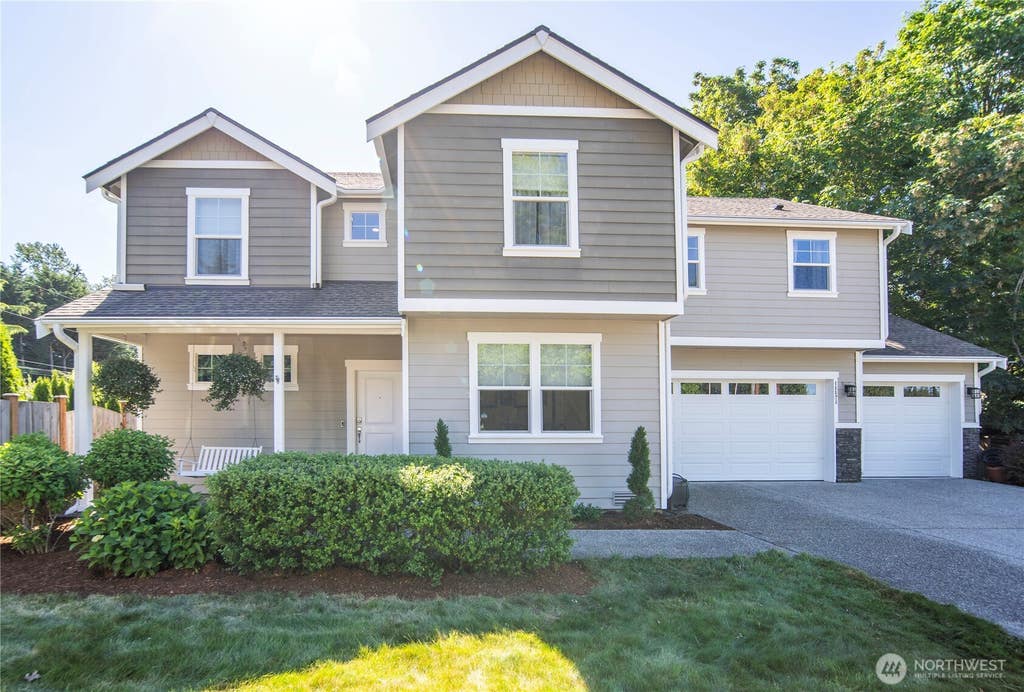 Photo of 14426 40th Avenue W, Lynnwood, WA 98087 (MLS # 2544912)