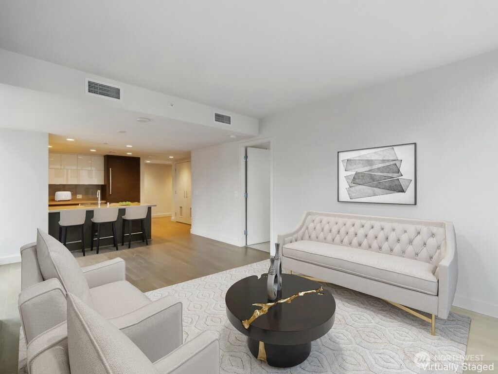 588 Bell Street 1603S