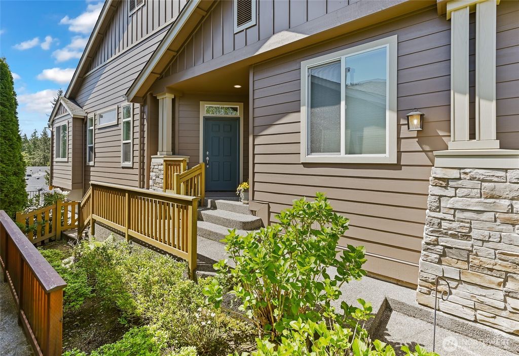 Photo of 13423 Adair Creek Way NE, Redmond, WA 98053 (MLS # 2369927)