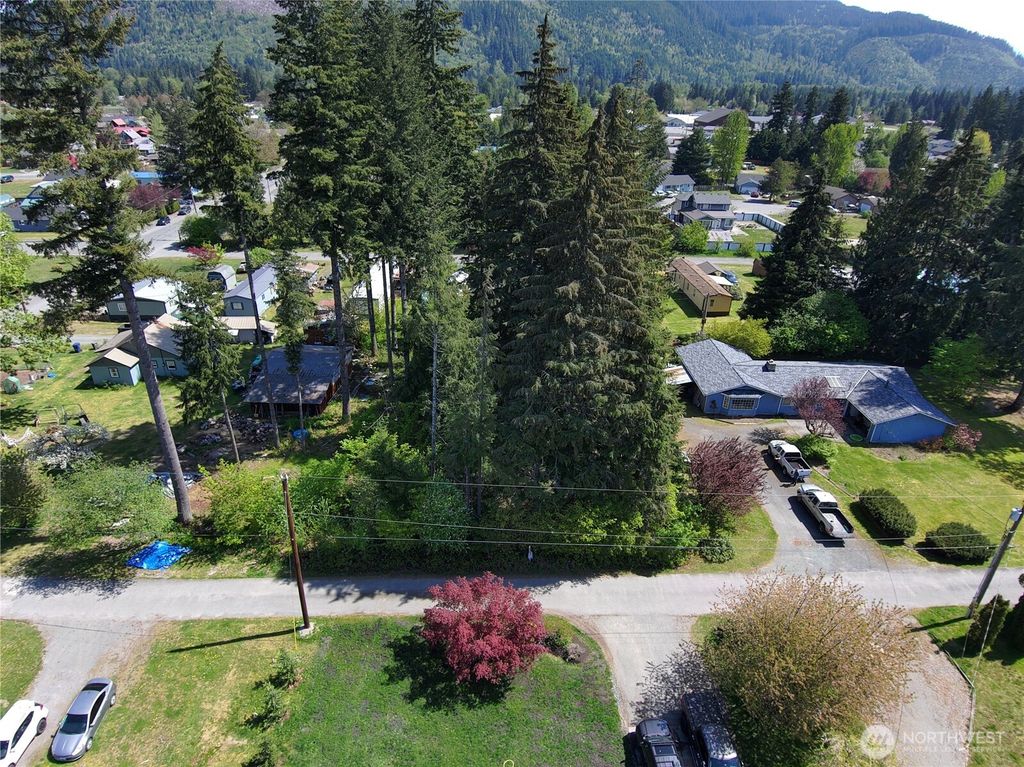 Photo of 6 Stillaguamish Ln, Darrington, WA 98241 (MLS # 2365291)