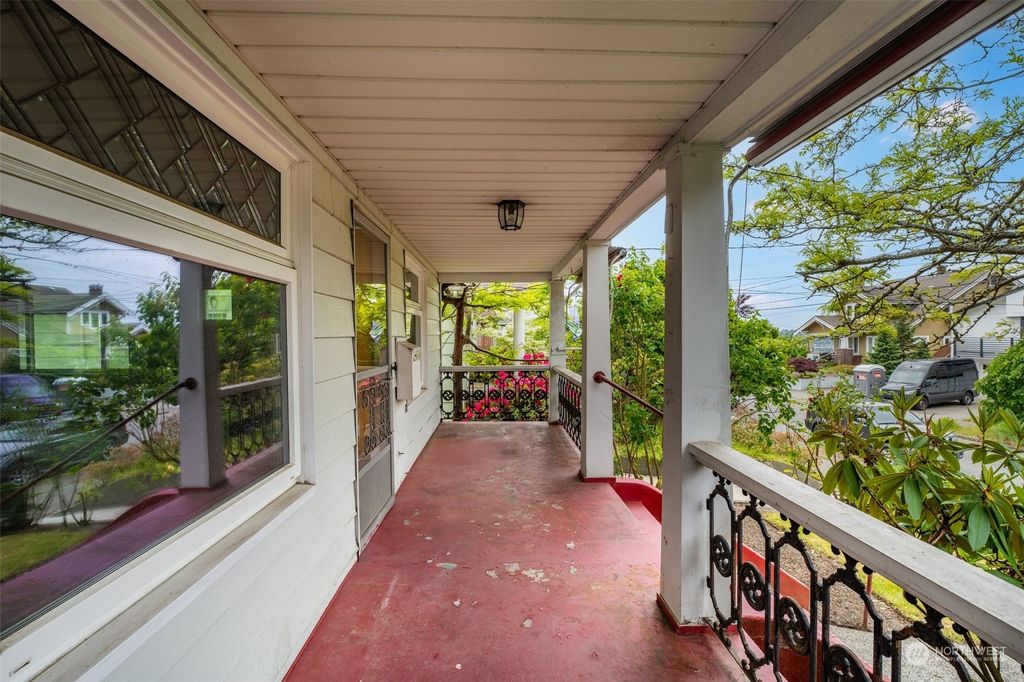 Photo of 6716 Sycamore Avenue NW, Seattle, WA 98117 (MLS # 2242420)