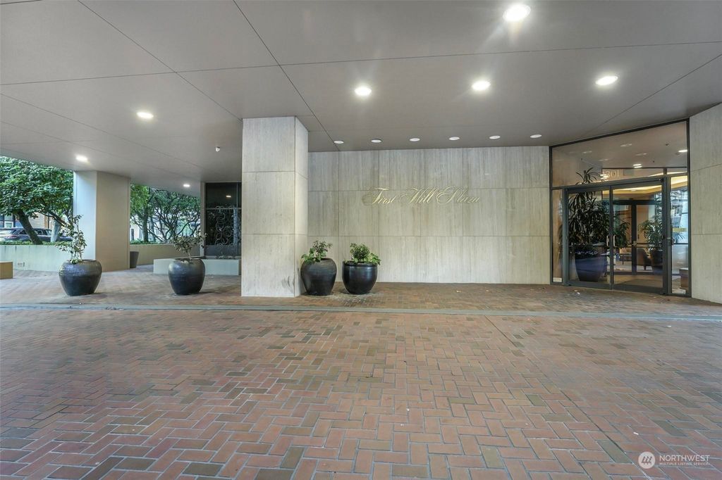 Photo of 1301 Spring Street #11A, Seattle, WA 98104 (MLS # 2292941)