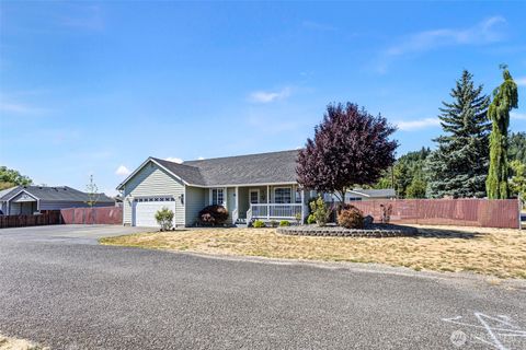 823 SW 21st Street Chehalis WA 98532