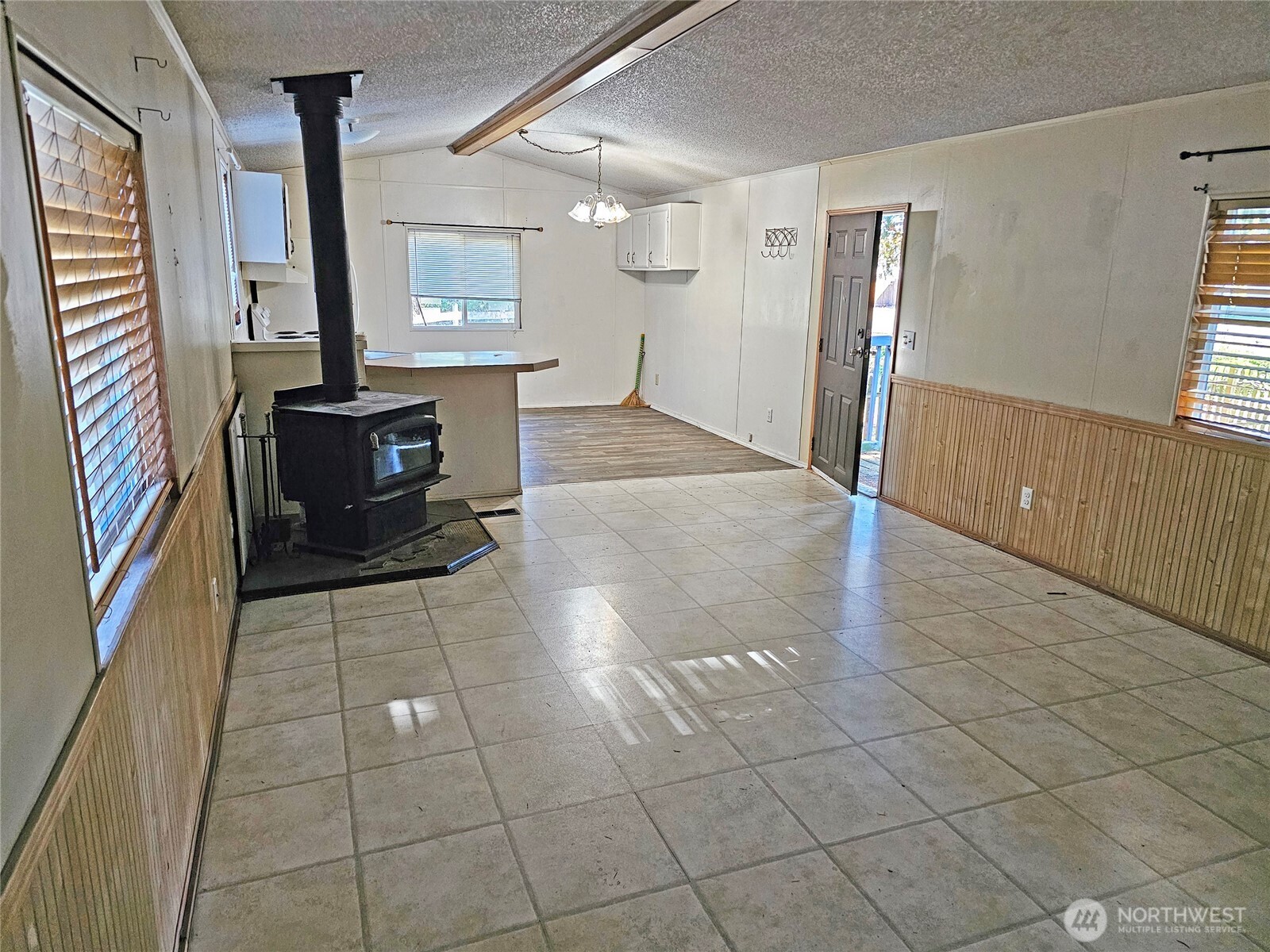 7140 196th Avenue SW