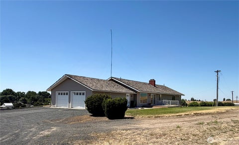 Photo of 705 NE Blake Avenue, Wilbur, WA 99185 (MLS # 2556542)