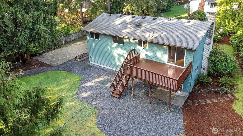 Photo of 13433 1st Avenue W, Everett, WA 98208 (MLS # 2478083)