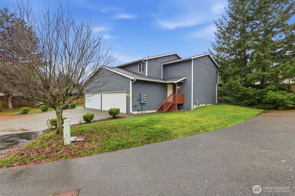 Photo of 16216 and 16218 72nd Avenue Ct E, Puyallup, WA 98375 (MLS # 2459649)