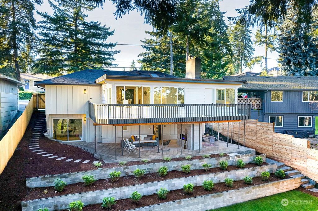 Photo of 16534 Ashworth Avenue N, Shoreline, WA 98133 (MLS # 2185740)