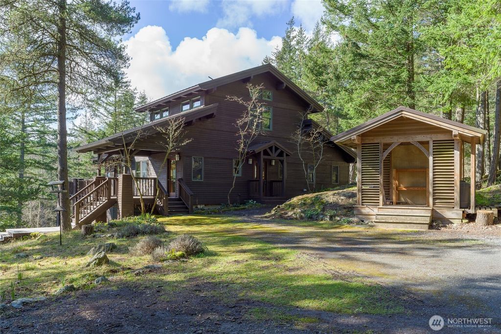 Photo of 61 Sunrise Bluff Ln, Orcas Island, WA 98279 (MLS # 2495906)
