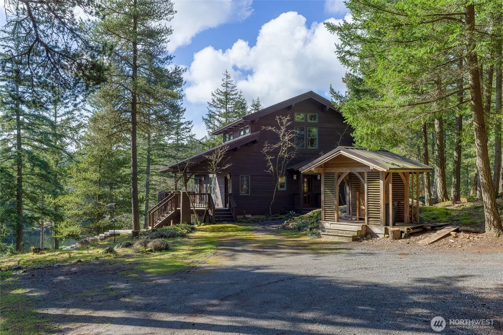 Photo of 61 Sunrise Bluff Ln, Orcas Island, WA 98279 (MLS # 2495906)