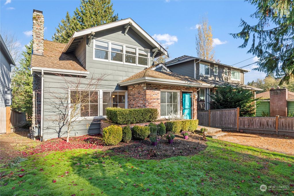 Photo of 2534 NE 94th Street, Seattle, WA 98115 (MLS # 2170980)