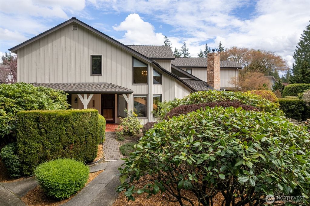 Photo of 1900 Mill Fern Dr SE Dr, Mill Creek, WA 98012 (MLS # 2356715)