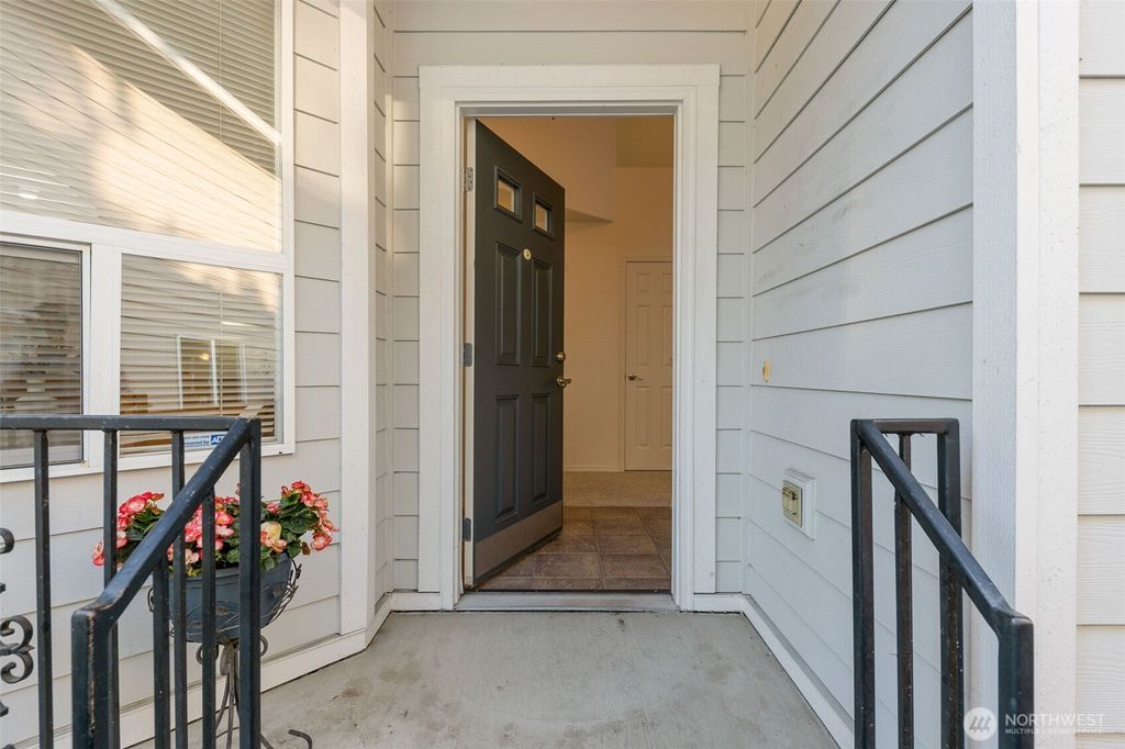 Photo of 2515 141st Place SW #21B, Lynnwood, WA 98087 (MLS # 2559637)