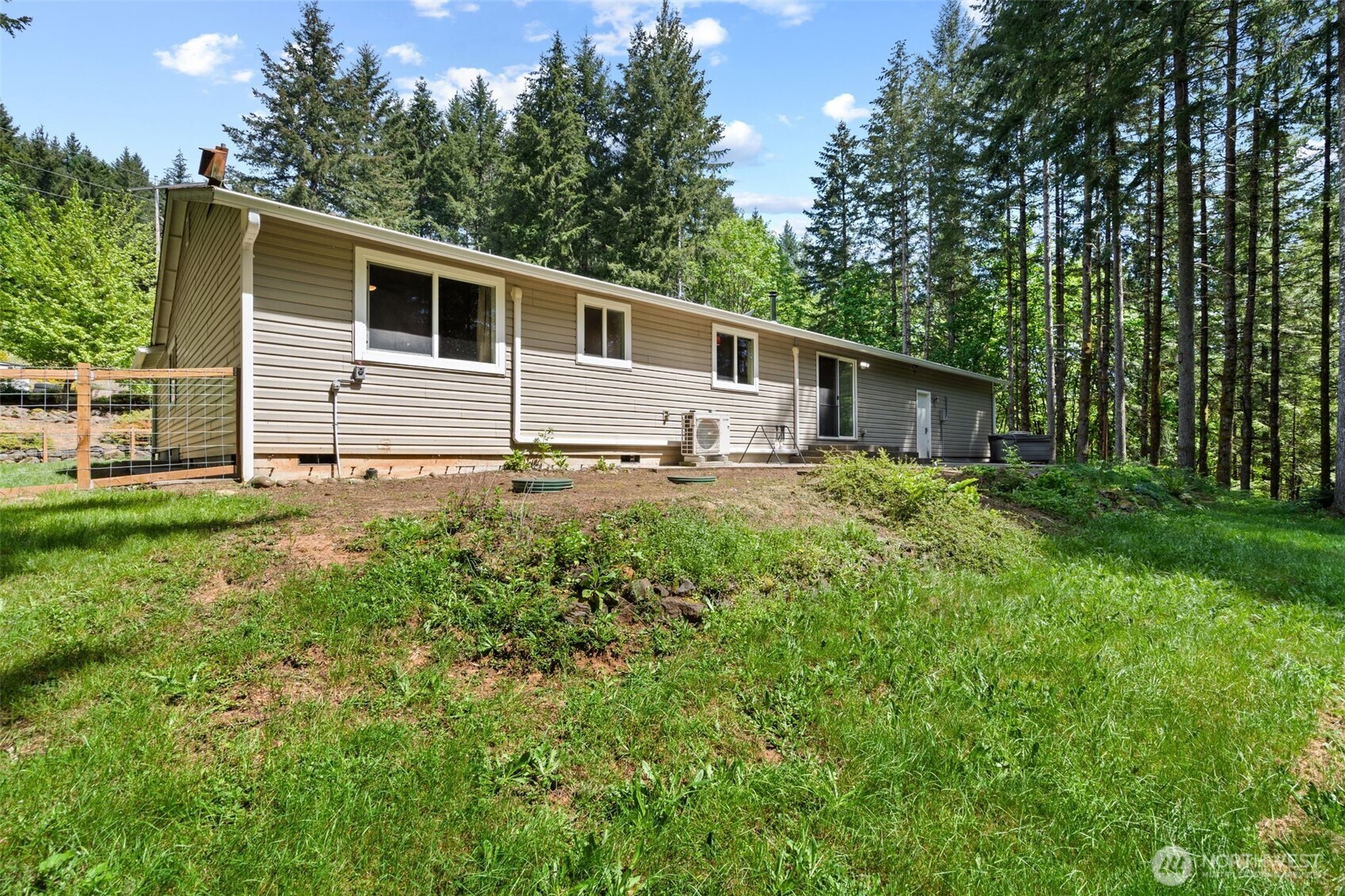 220 Tangen Road