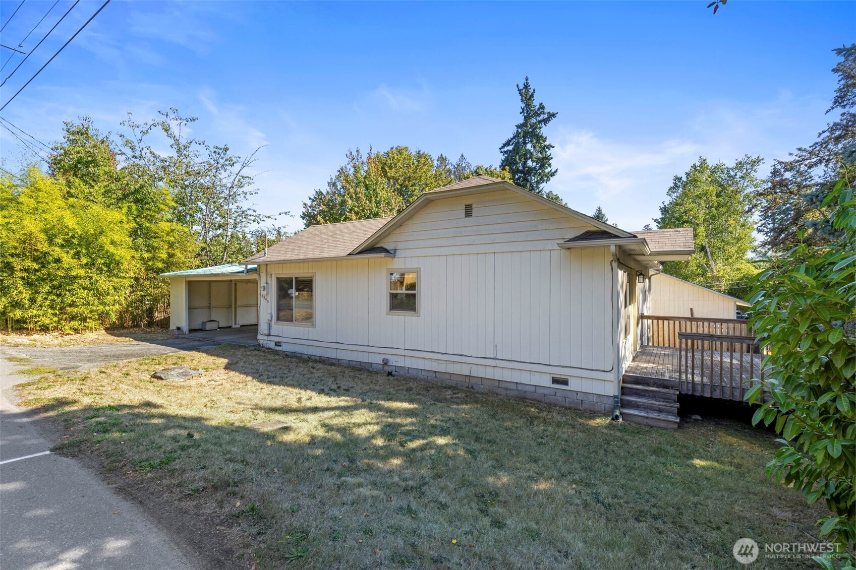 18952 Brockton Avenue NE