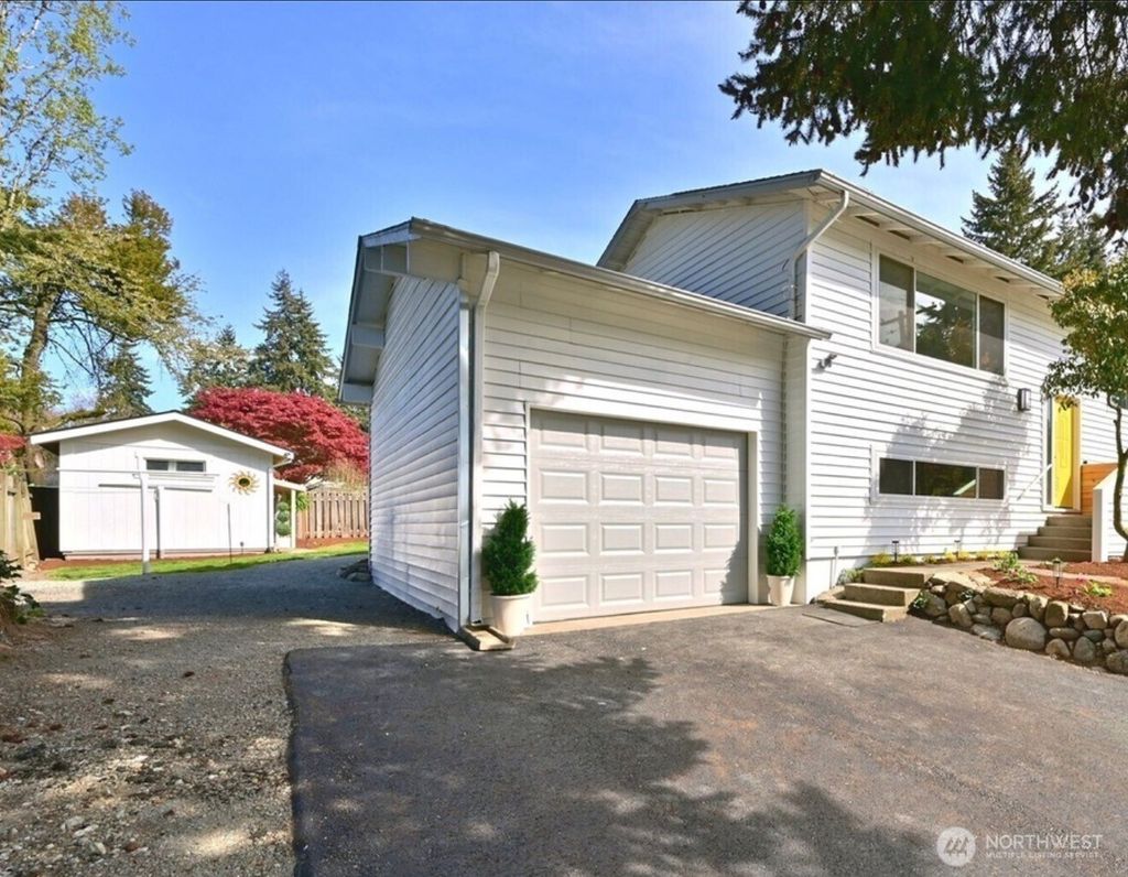 Photo of 29004 37th Avenue S, Auburn, WA 98001 (MLS # 2511212)
