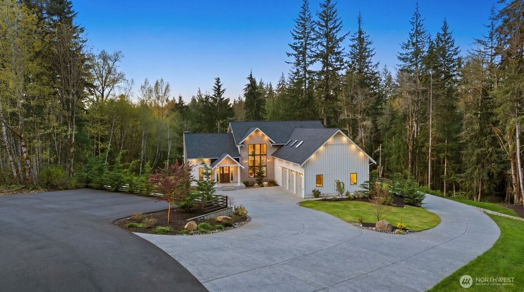 Photo of 18021 48th Street NE, Snohomish, WA 98290 (MLS # 2513191)