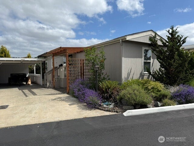 10517 62nd Street E 92