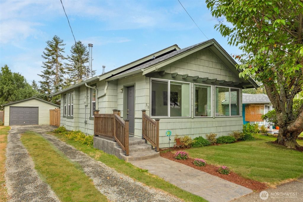 Photo of 313 Main Avenue N, North Bend, WA 98045 (MLS # 2434459)