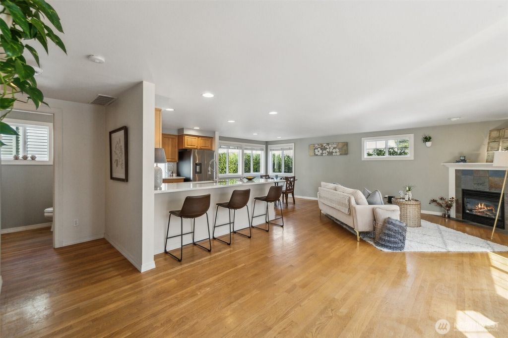 Photo of 3008 NW 85th Street, Seattle, WA 98117 (MLS # 2356481)