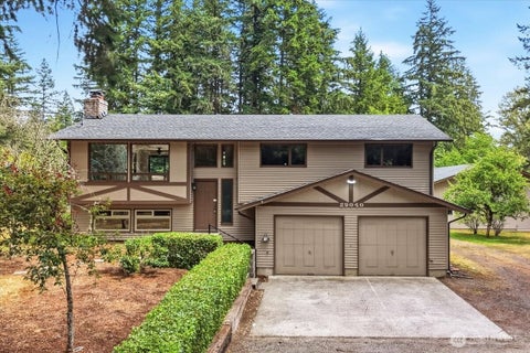 Photo of 29040 188 Avenue SE, Kent, WA 98042 (MLS # 2561622)