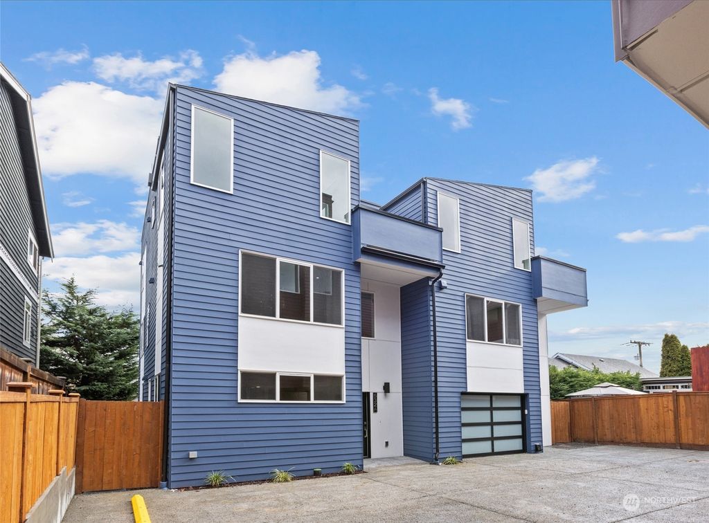 Photo of 532 25th Avenue S #A, Seattle, WA 98144 (MLS # 2039840)