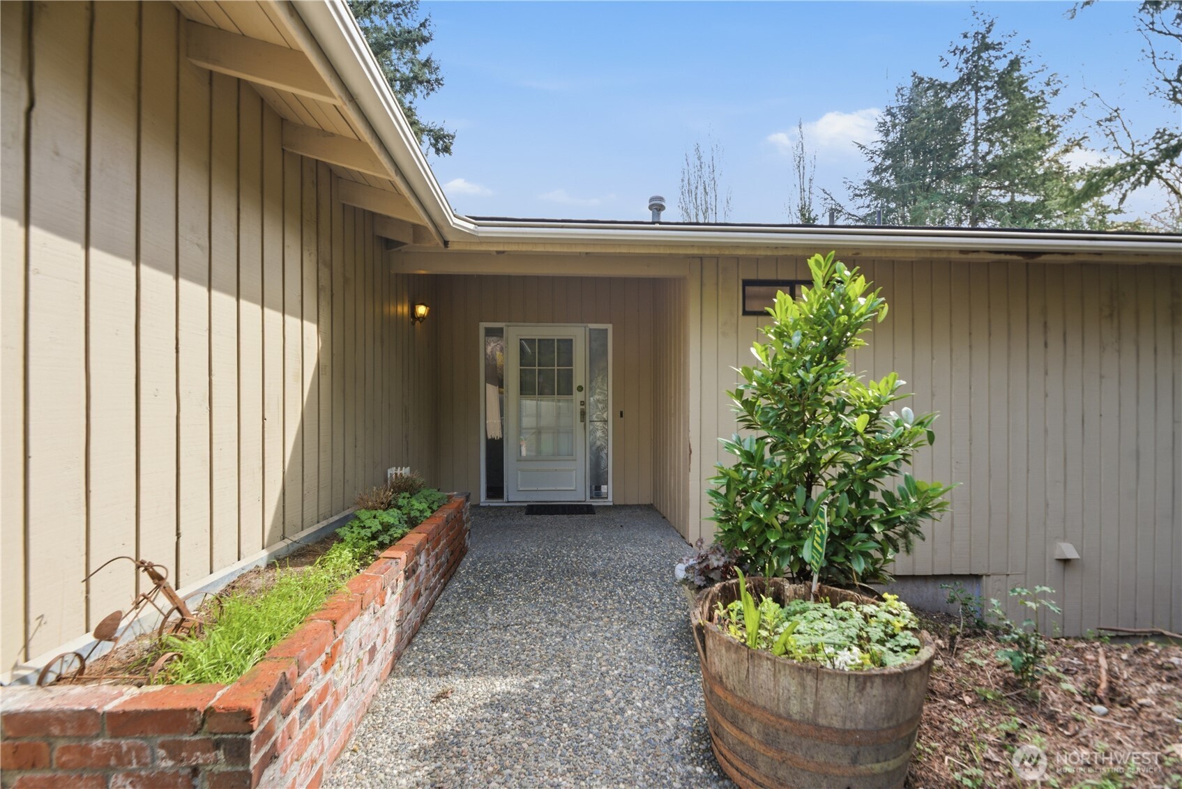 18510 66th Avenue NE