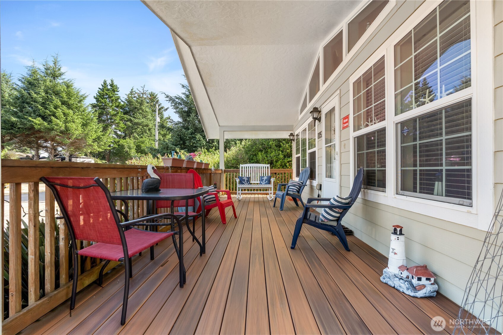 115 S Razor Clam Drive SW