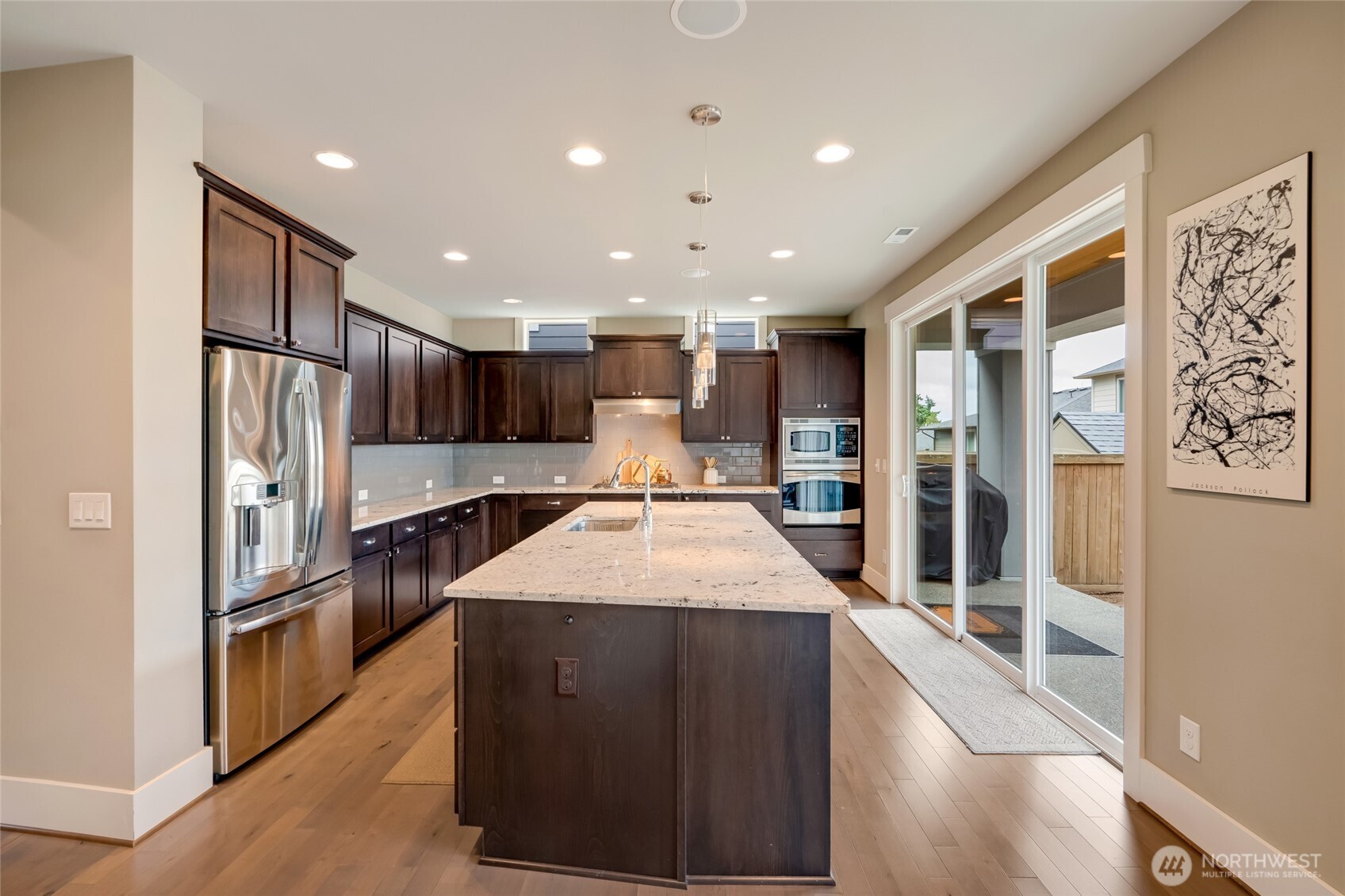 619 Graham Avenue NE