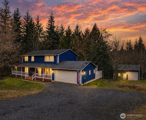 Photo of 266 Bear View Drive, Chehalis, WA 98532 (MLS # 2484005)
