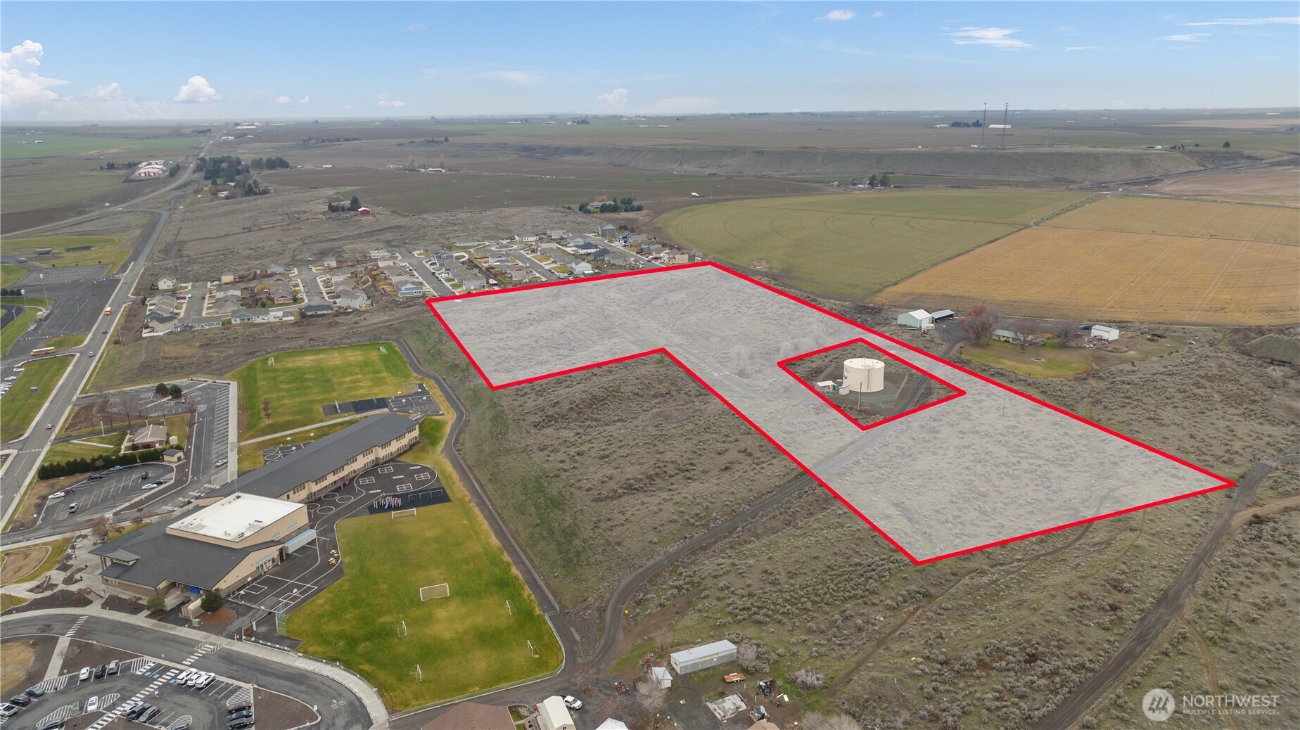 0 NKA TBD W Fulton St