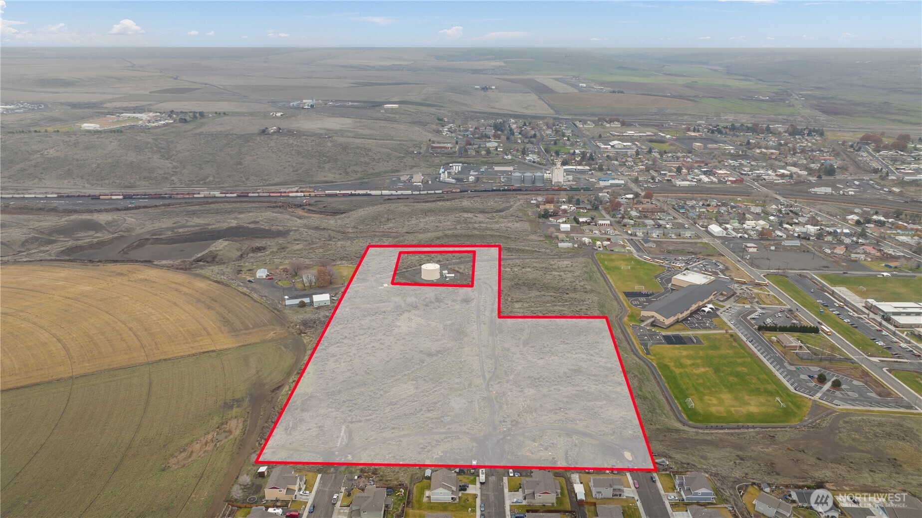 0 NKA TBD W Fulton St