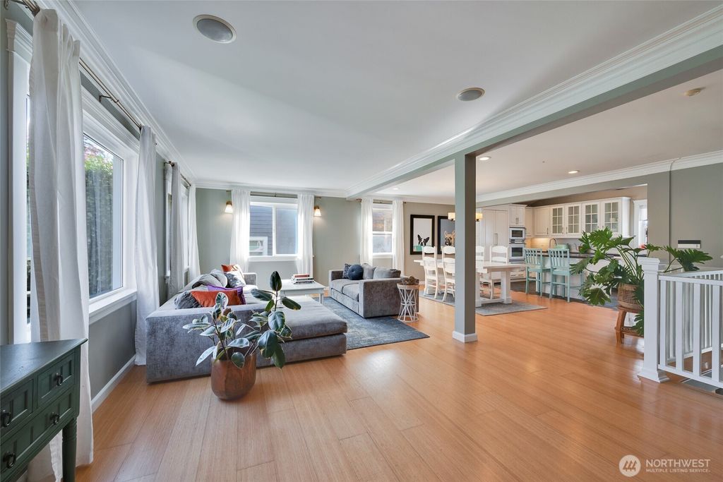 Photo of 1118 Hoyt Avenue, Everett, WA 98201 (MLS # 2338553)