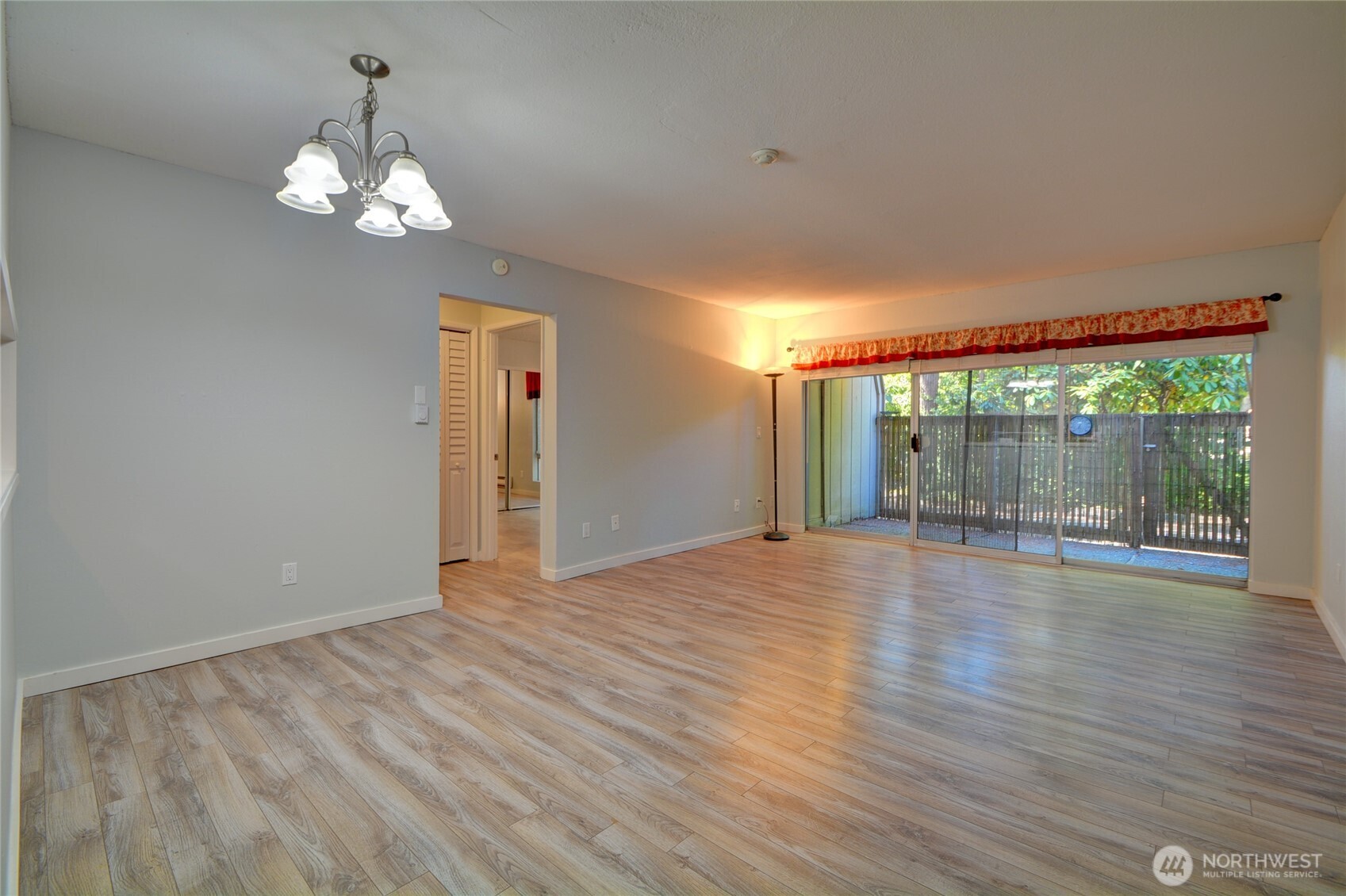 4807 180th Street SW E105