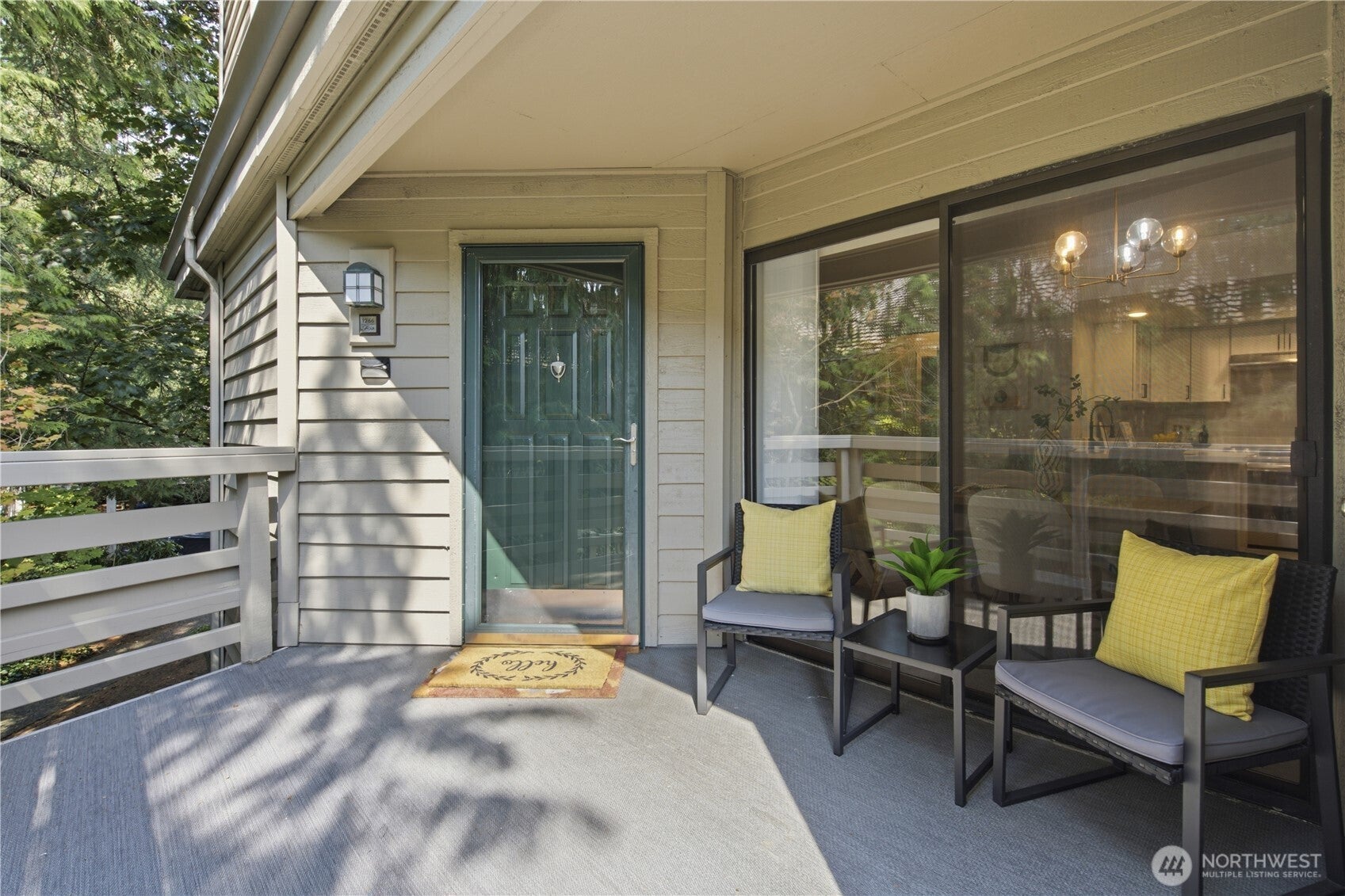 1266 Bellevue Way 4